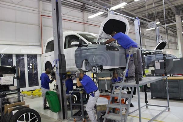 Les ravages de la fausse industrie automobile : 51.000 postes d'emploi perdus en 2020