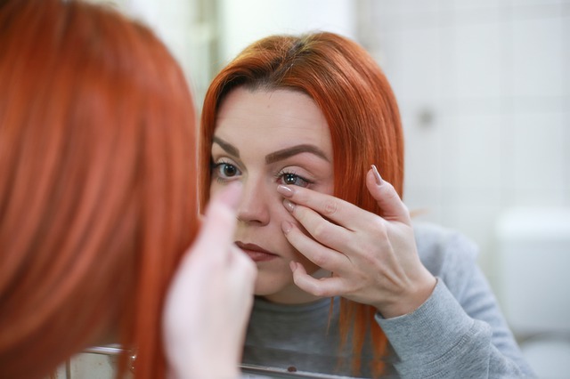 Lentilles de contact : que risquez-vous ?