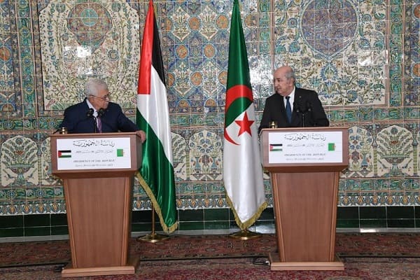 Abbas remercie l'Algérie pour sa position « constante et honorable »