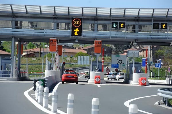Autoroute Est-Ouest: Le système de péage mis en œuvre à partir du deuxième trimestre 2023