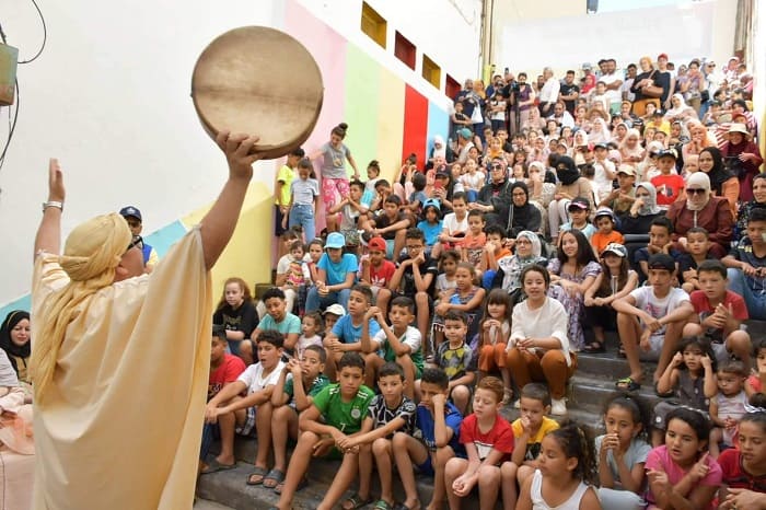 Oran: Le théâtre de rue pour aller au plus près du public