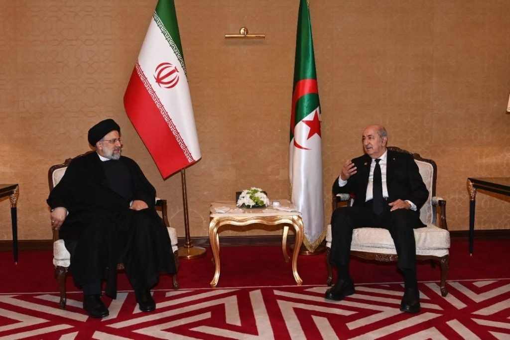 Relations algéro-iranienne: Raïssi invite Tebboune à se rendre à Téhéran