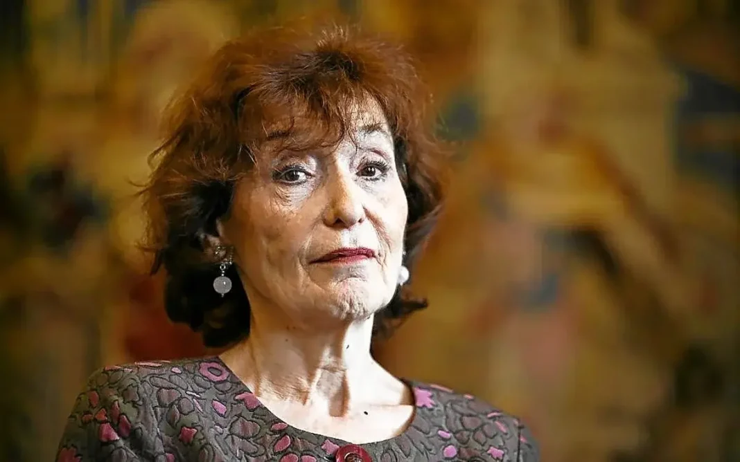 Propos racistes de Noëlle Lenoir: Une vague de plaintes et un appel à enquête