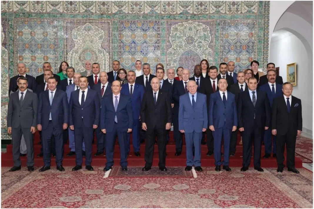 Le président Tebboune exige une gouvernance coordonnée au service des citoyens