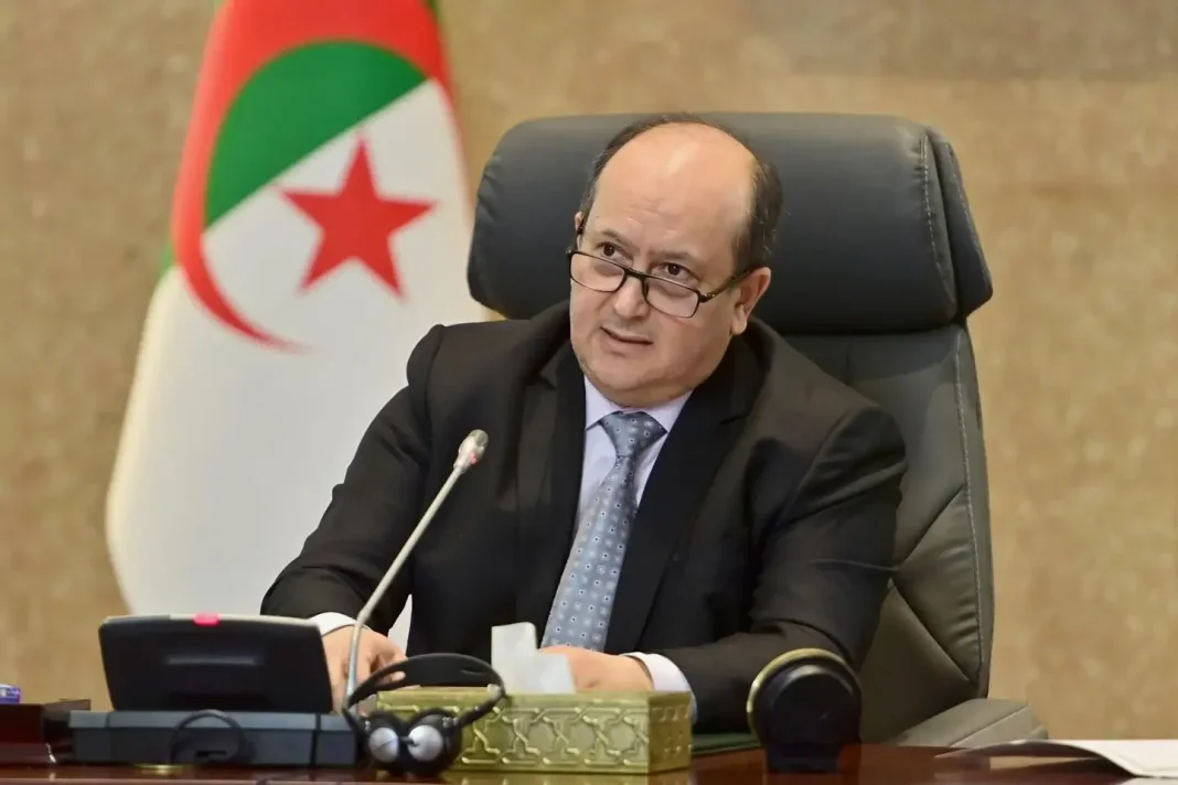 Sifi Ghrieb promet un secteur des transports mieux organisé et suivi