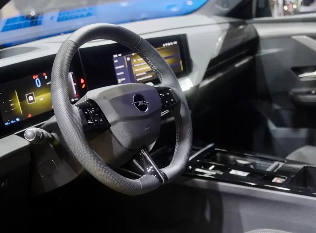 Opel choisit l’Algérie pour sa première usine hors d’Europe