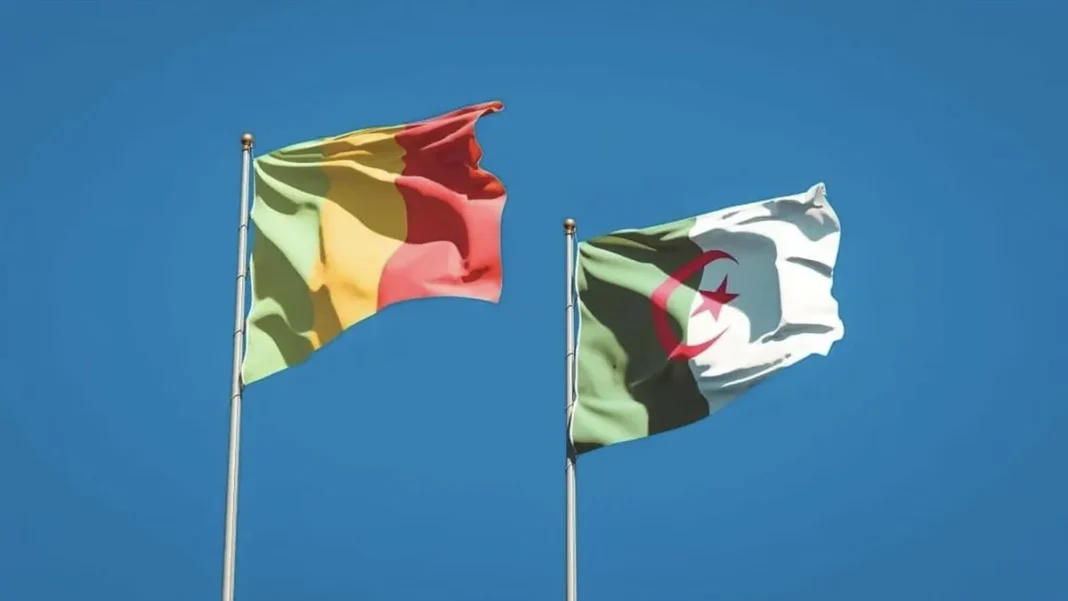 Alger et Bamako tournent la page de la crise
