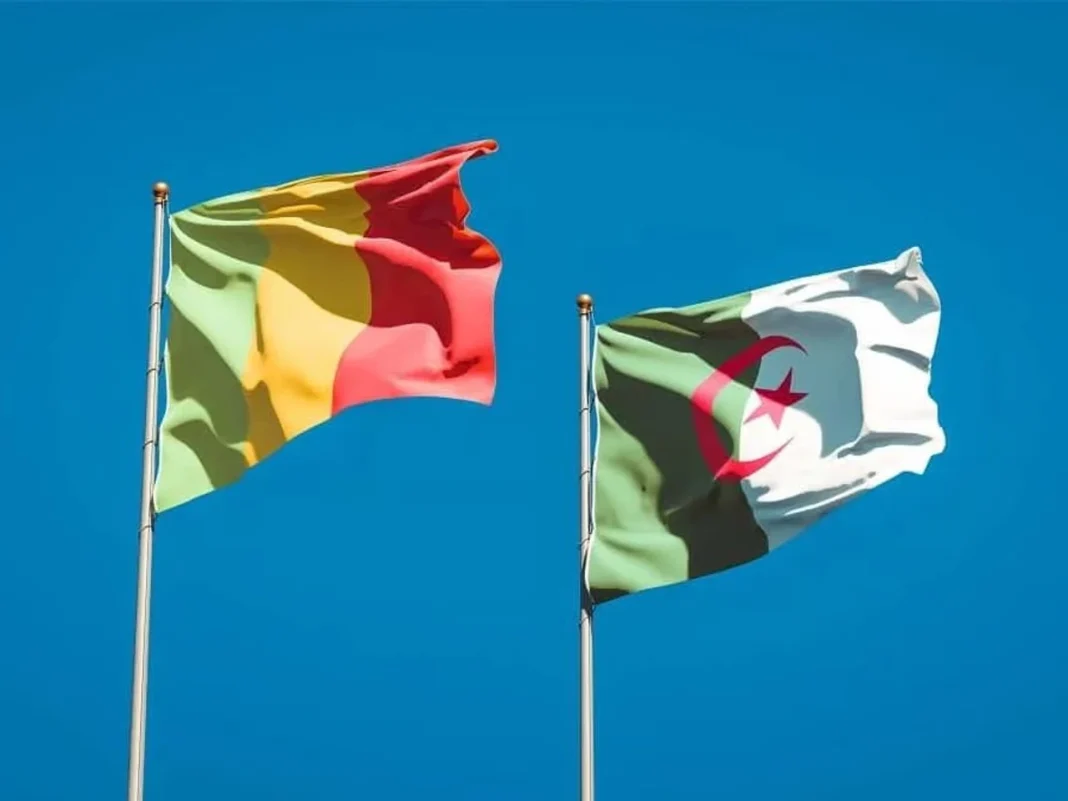 Alger et Bamako tournent la page de la crise
